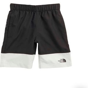 Boys Class V Water Shorts size small 7/8
THE NORTH FACE